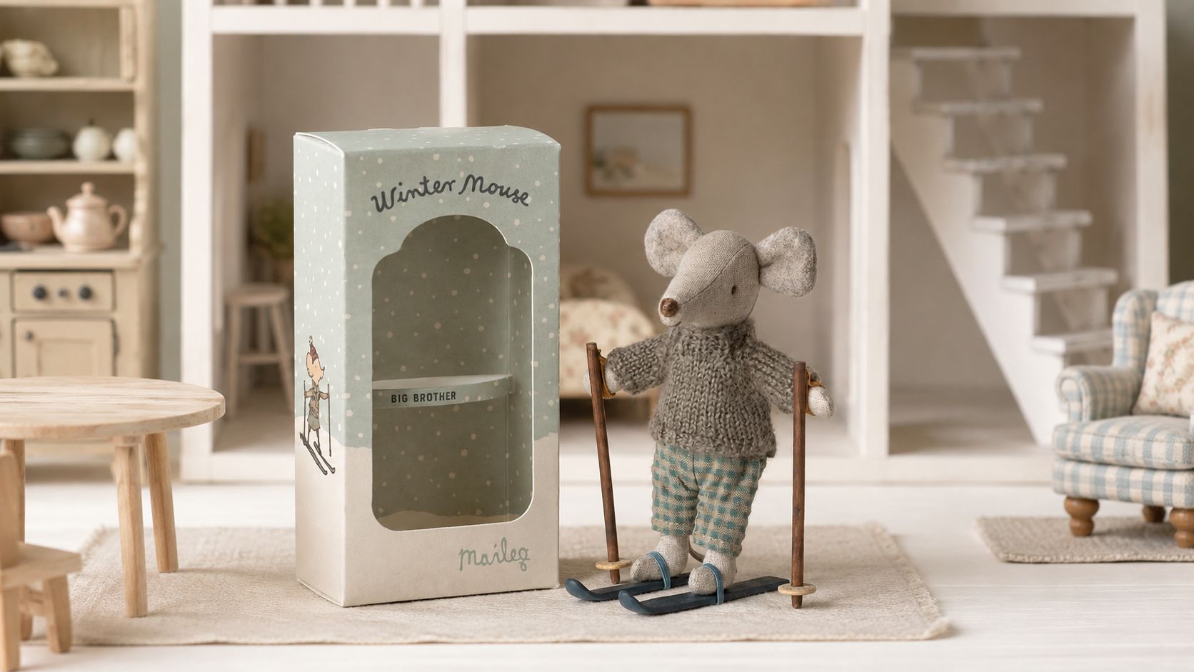 Winter Big Brother Mouse with Ski Doll
