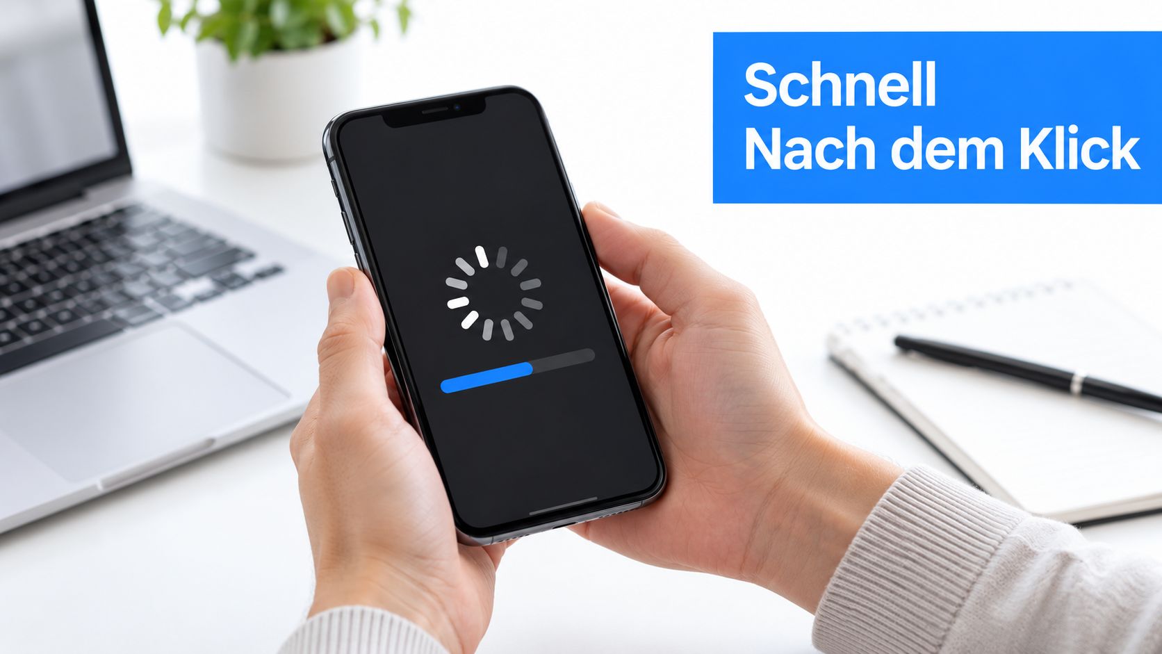 Eine Person hält ein Smartphone in den Händen, auf dem ein Ladebalken für schnelle Webseitenperformance zu sehen ist.