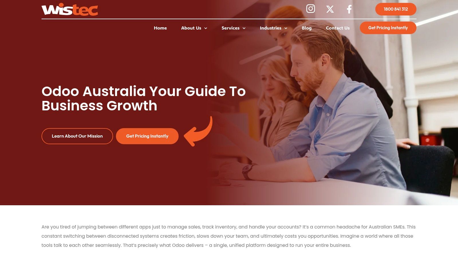 Accountants collaborating with business software on a laptop